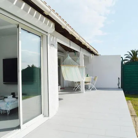 House Parc Des Rastines * Αντίμπ